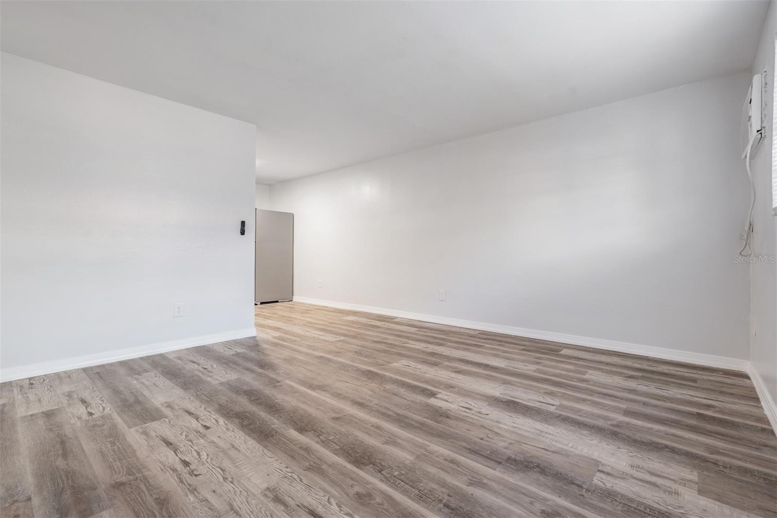 Image 11 of 33 For 1707 Idell Street