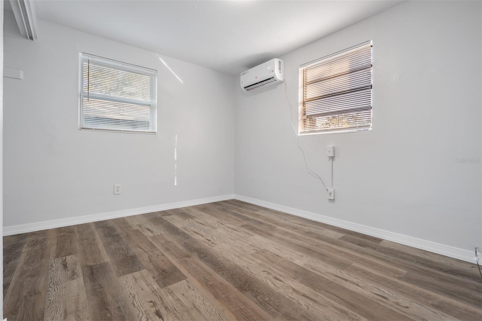 Image 12 of 33 For 1707 Idell Street