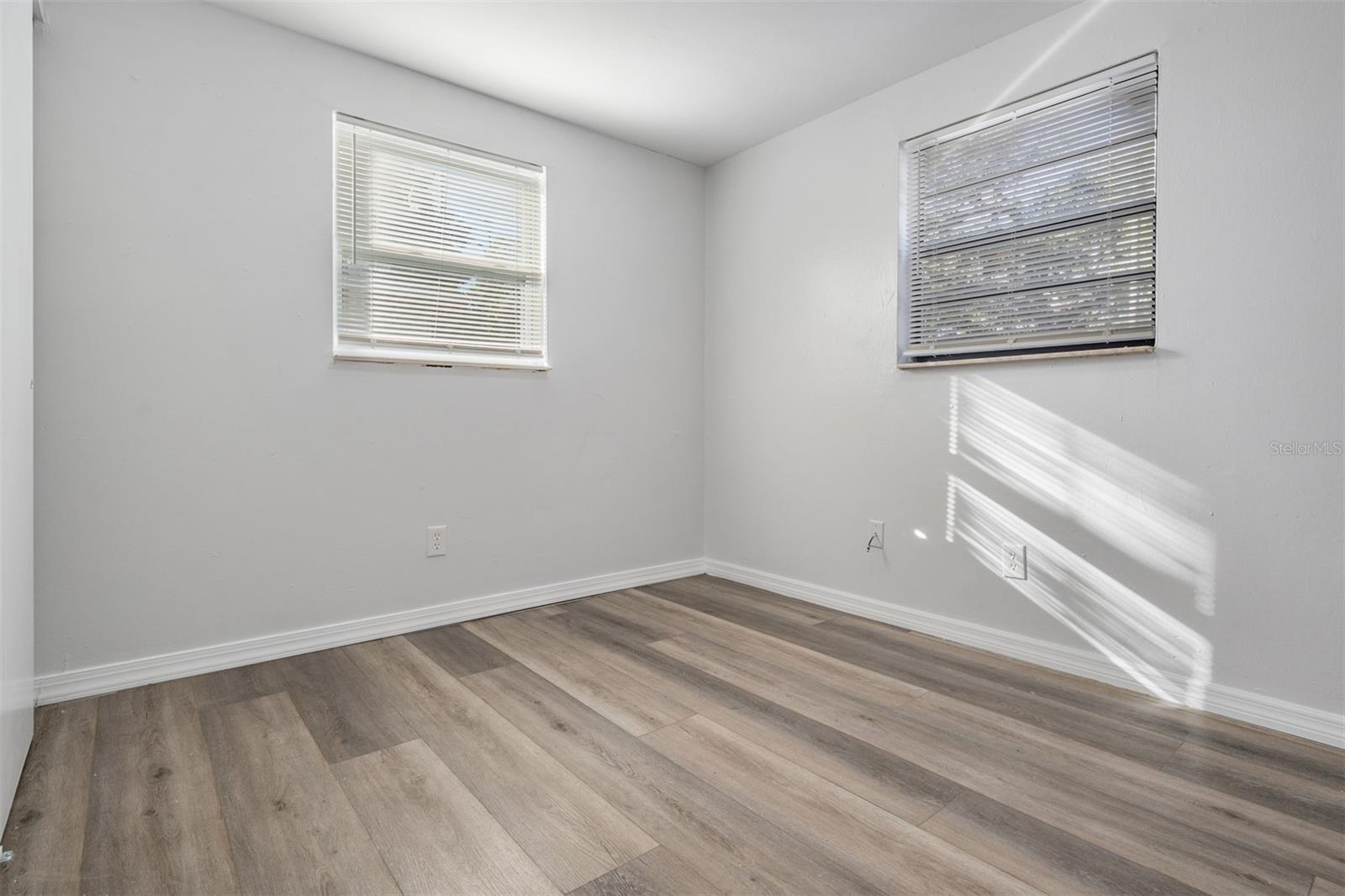 Image 26 of 33 For 1707 Idell Street