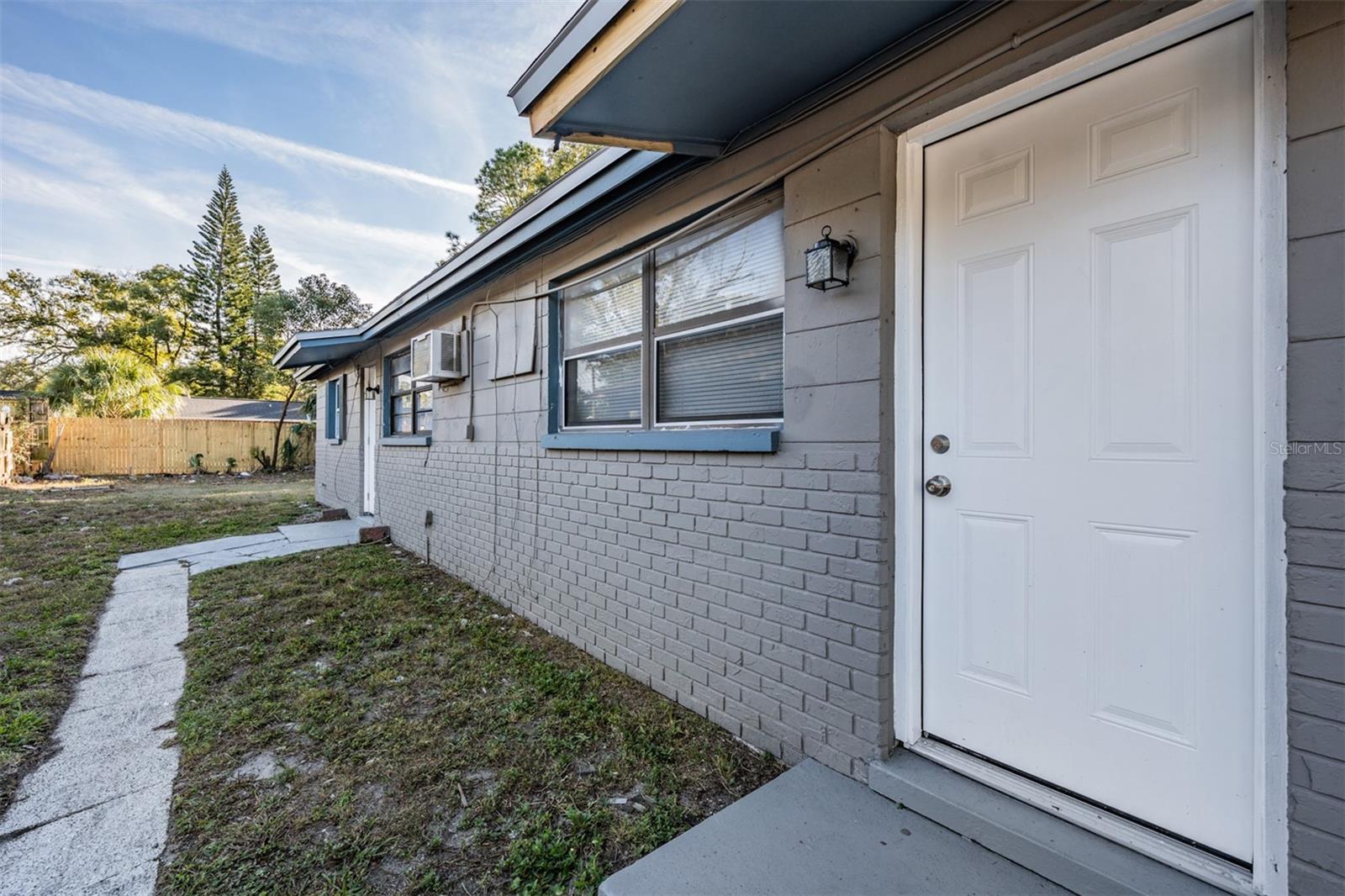 Image 4 of 33 For 1707 Idell Street