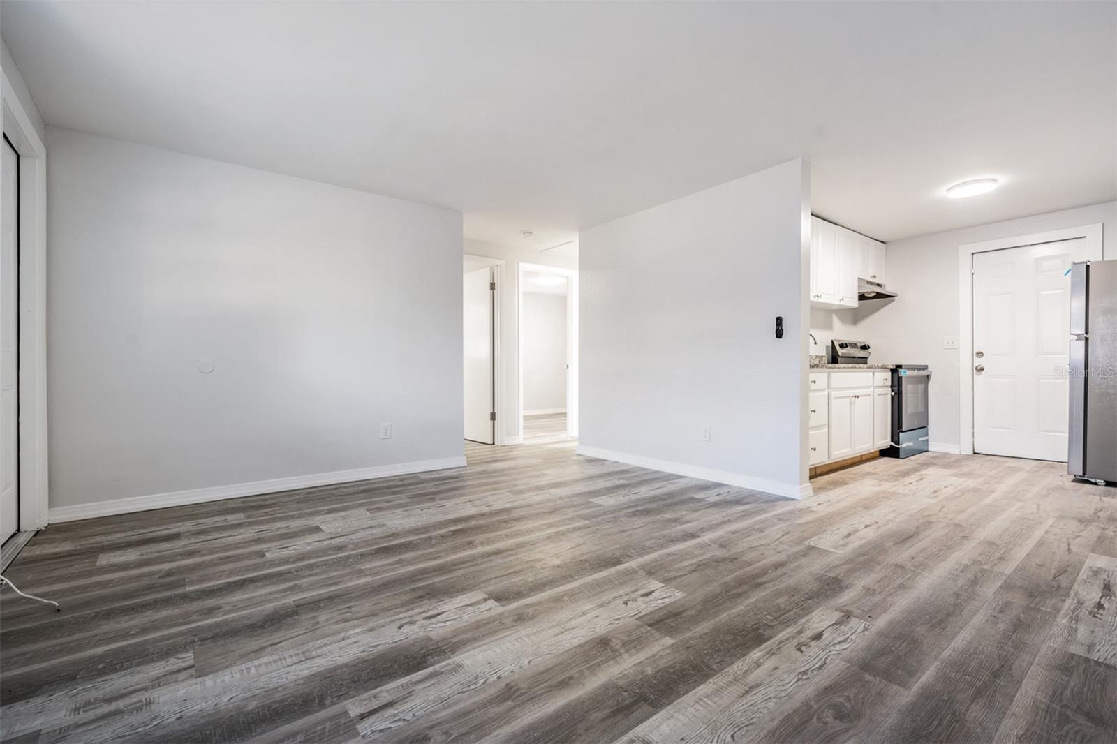 Image 8 of 33 For 1707 Idell Street