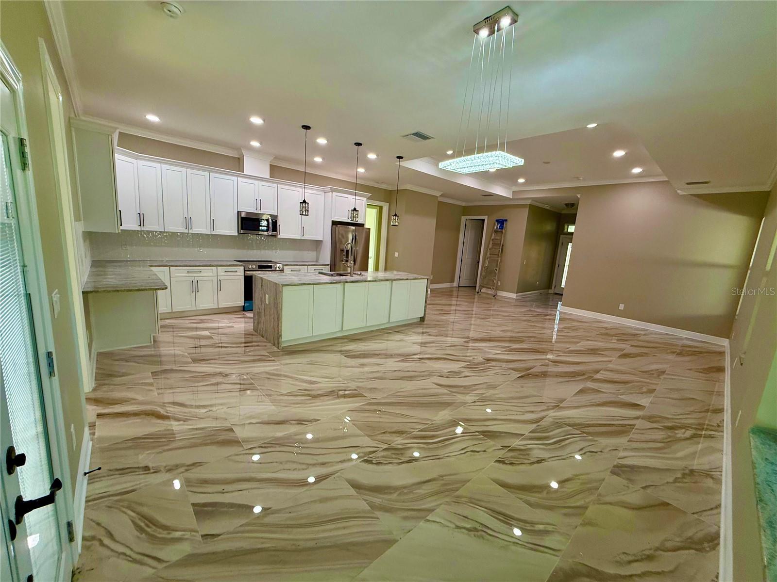 Image 20 of 48 For 8511 Newport Avenue