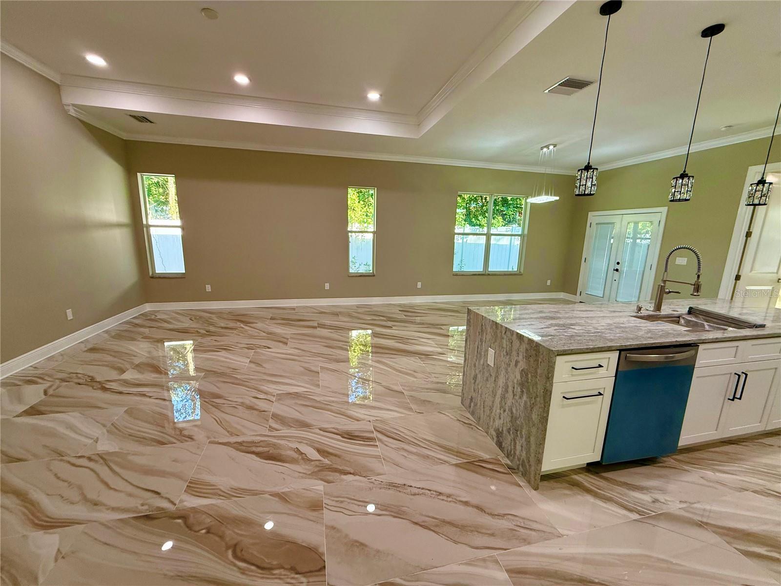 Image 23 of 48 For 8511 Newport Avenue