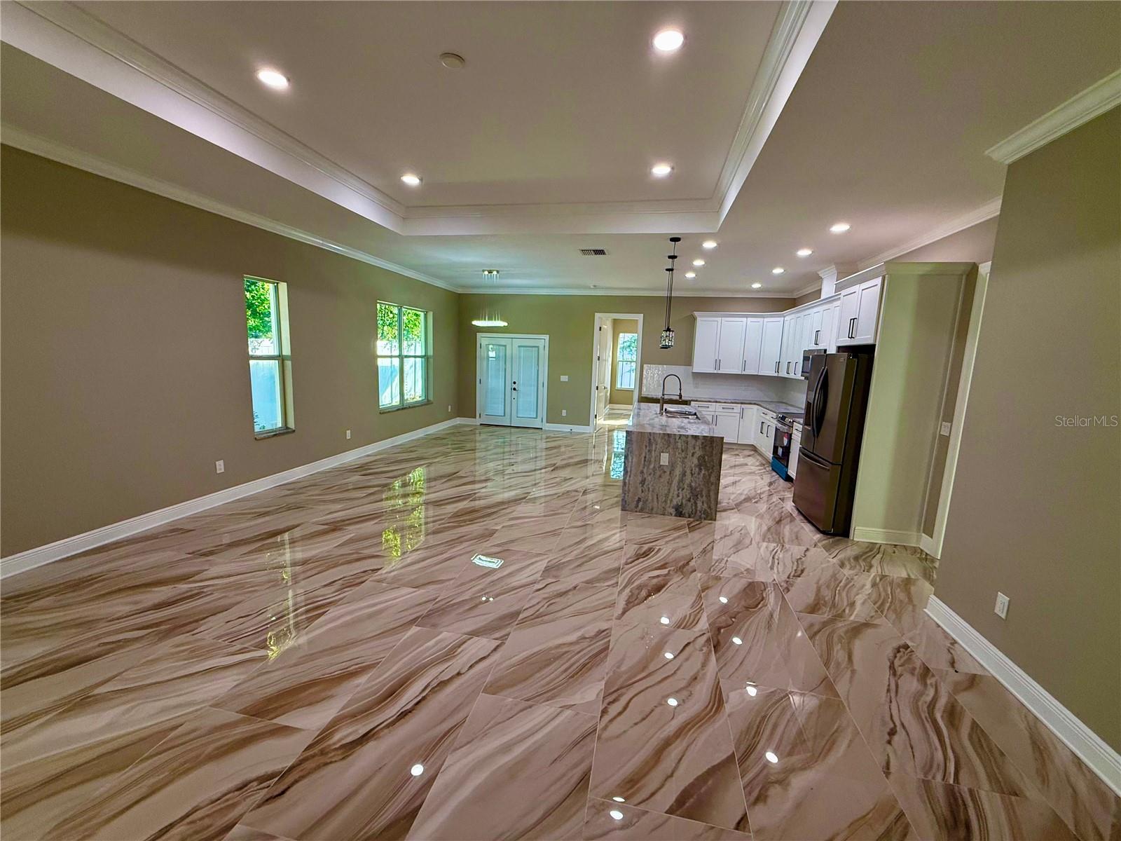 Image 25 of 48 For 8511 Newport Avenue