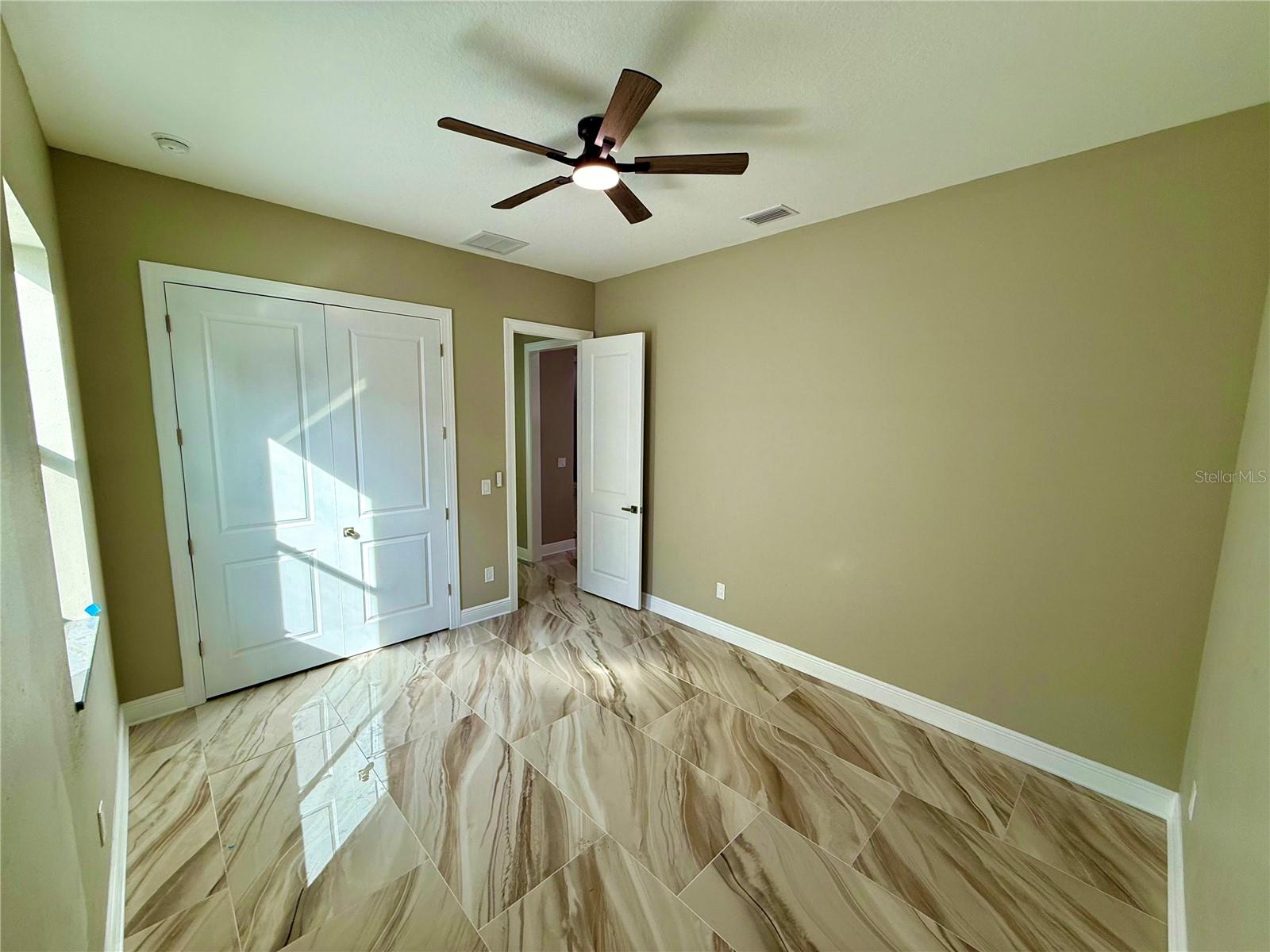 Image 34 of 48 For 8511 Newport Avenue