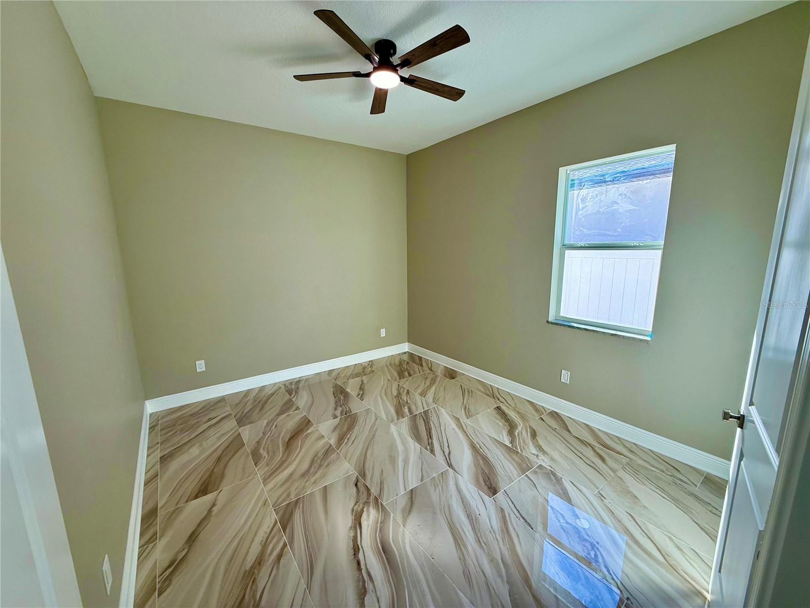 Image 36 of 48 For 8511 Newport Avenue