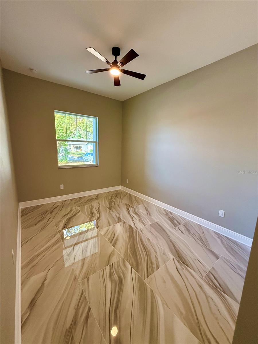 Image 38 of 48 For 8511 Newport Avenue