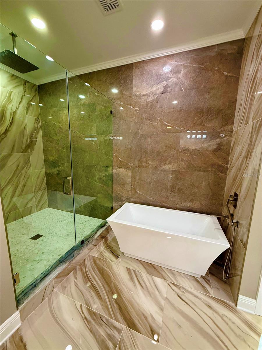 Image 40 of 48 For 8511 Newport Avenue