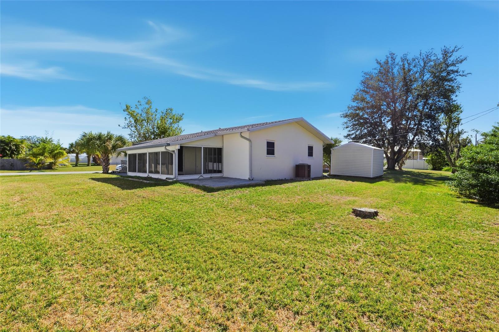 Image 25 of 35 For 4477 Shady Lane