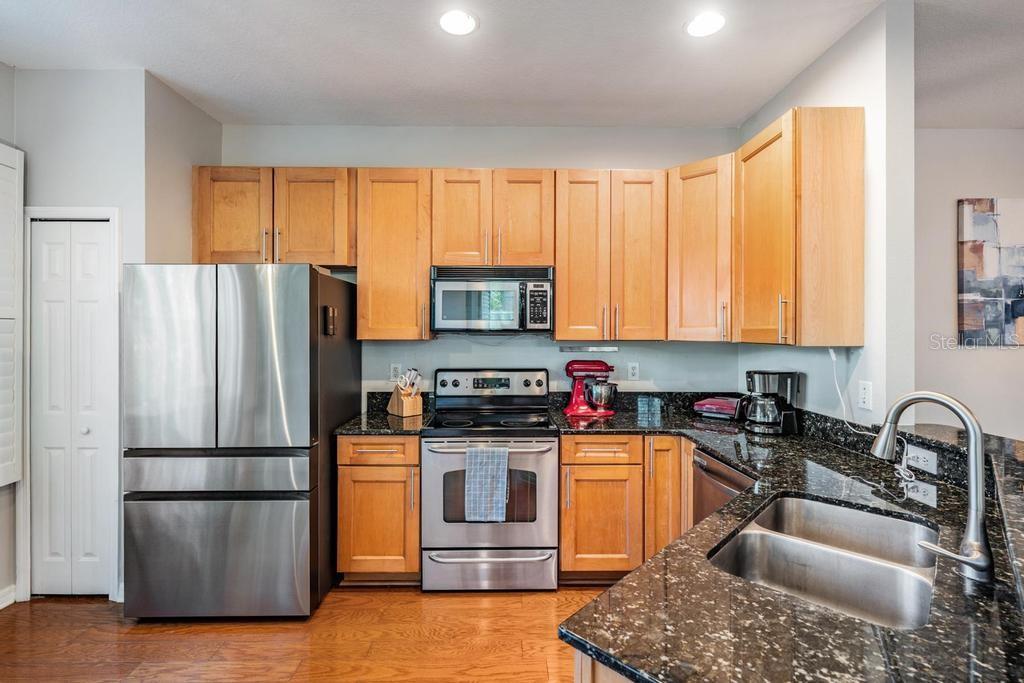 Image 15 of 46 For 14125 Waterville Circle