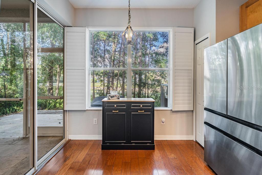 Image 18 of 46 For 14125 Waterville Circle