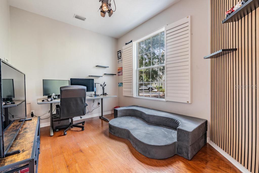 Image 20 of 46 For 14125 Waterville Circle