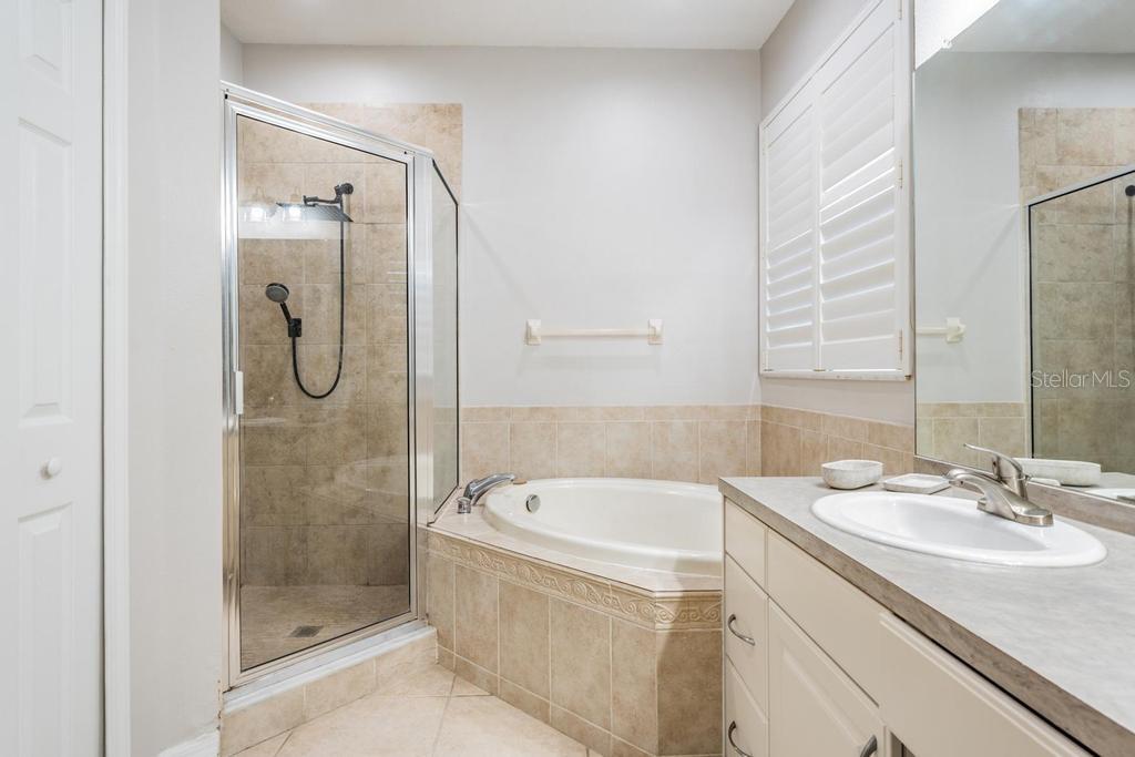 Image 27 of 46 For 14125 Waterville Circle