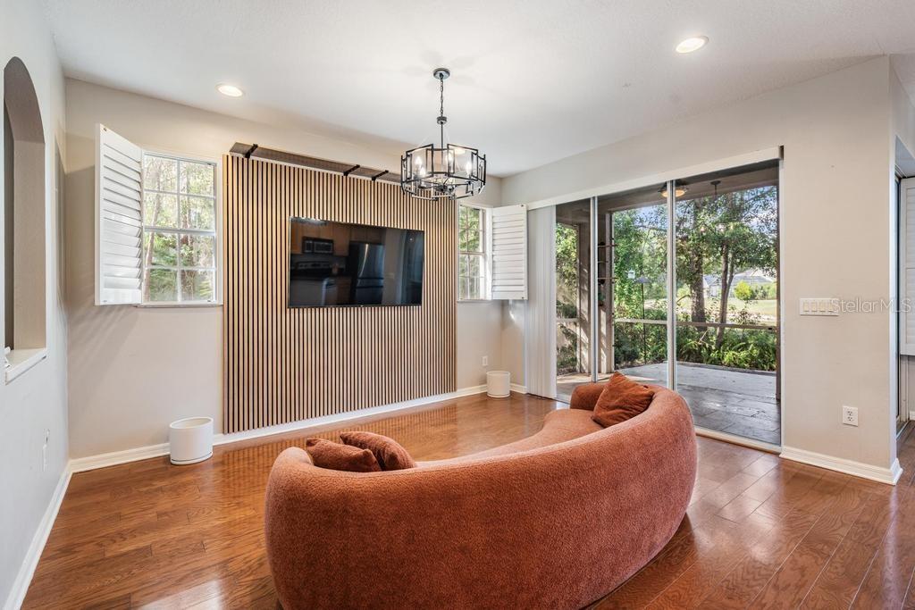 Image 7 of 46 For 14125 Waterville Circle