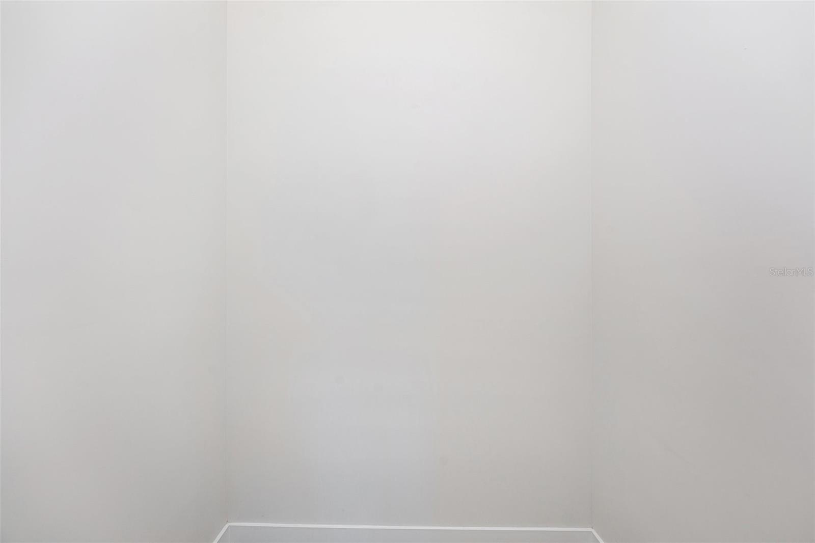 Image 30 of 52 For 514 Summit Street