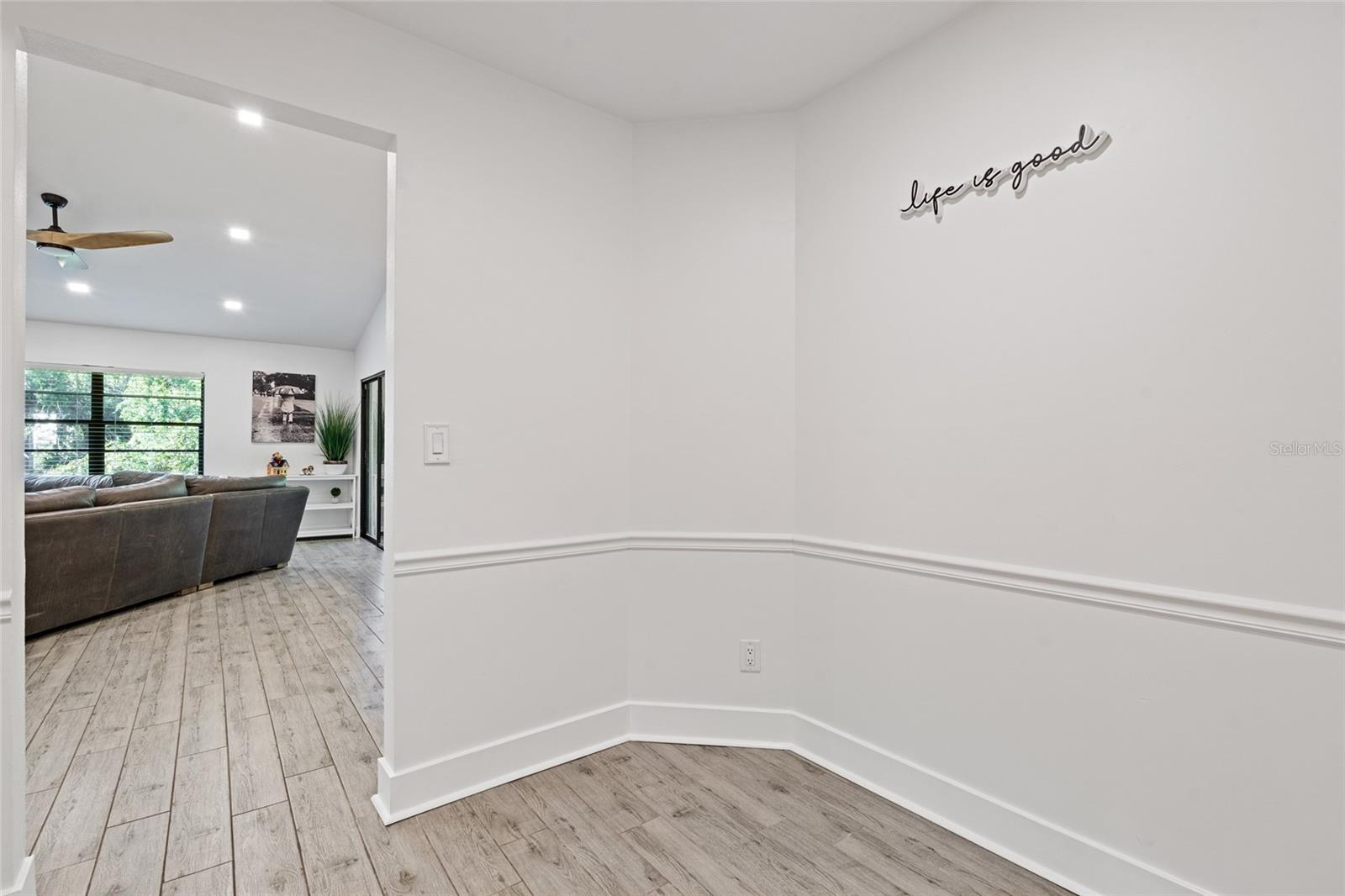 Image 18 of 43 For 9972 Lake Seminole Drive W