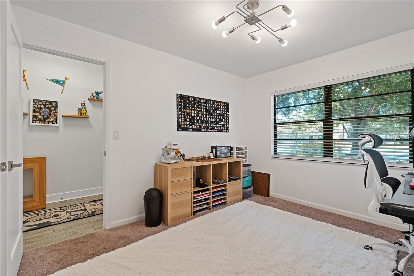 Image 19 of 43 For 9972 Lake Seminole Drive W