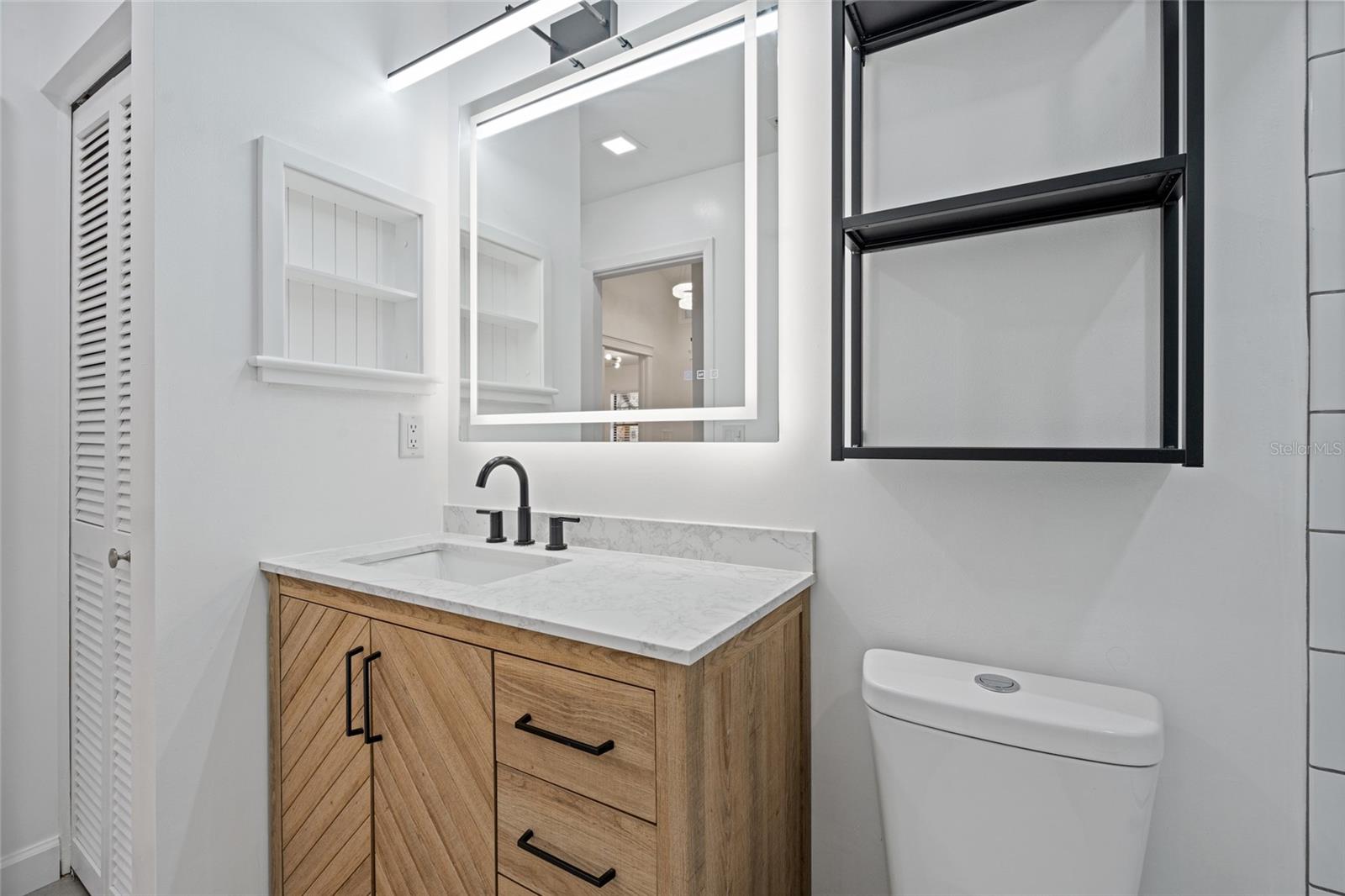 Image 26 of 43 For 9972 Lake Seminole Drive W