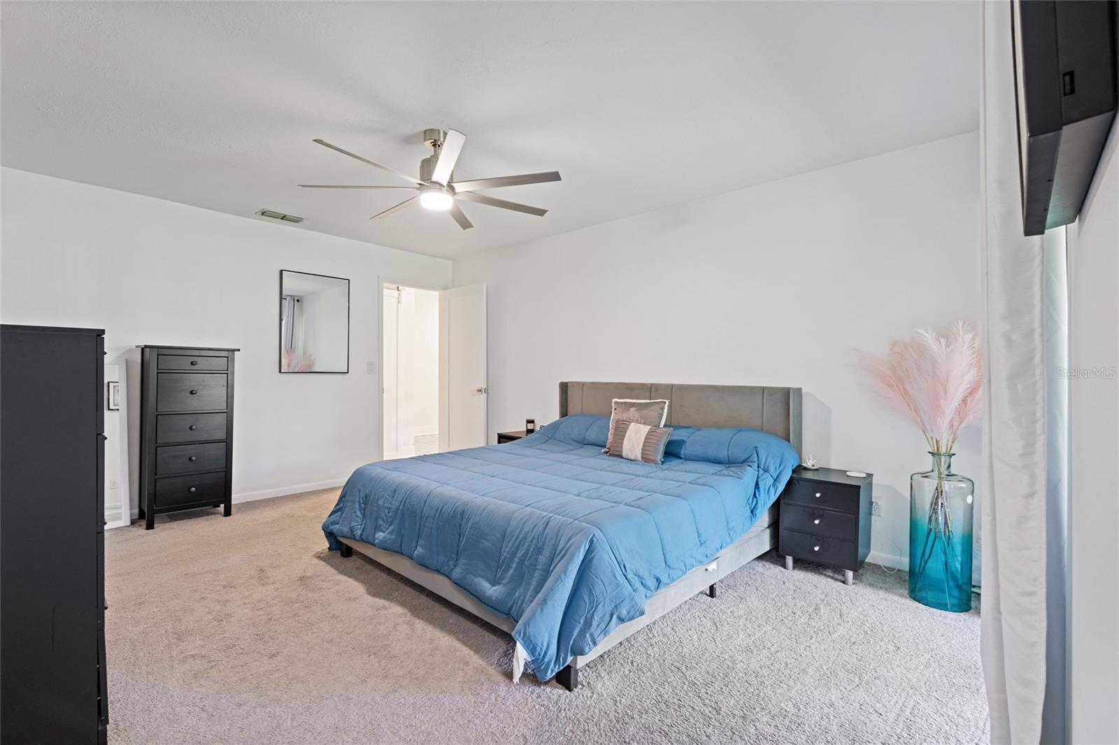 Image 29 of 43 For 9972 Lake Seminole Drive W