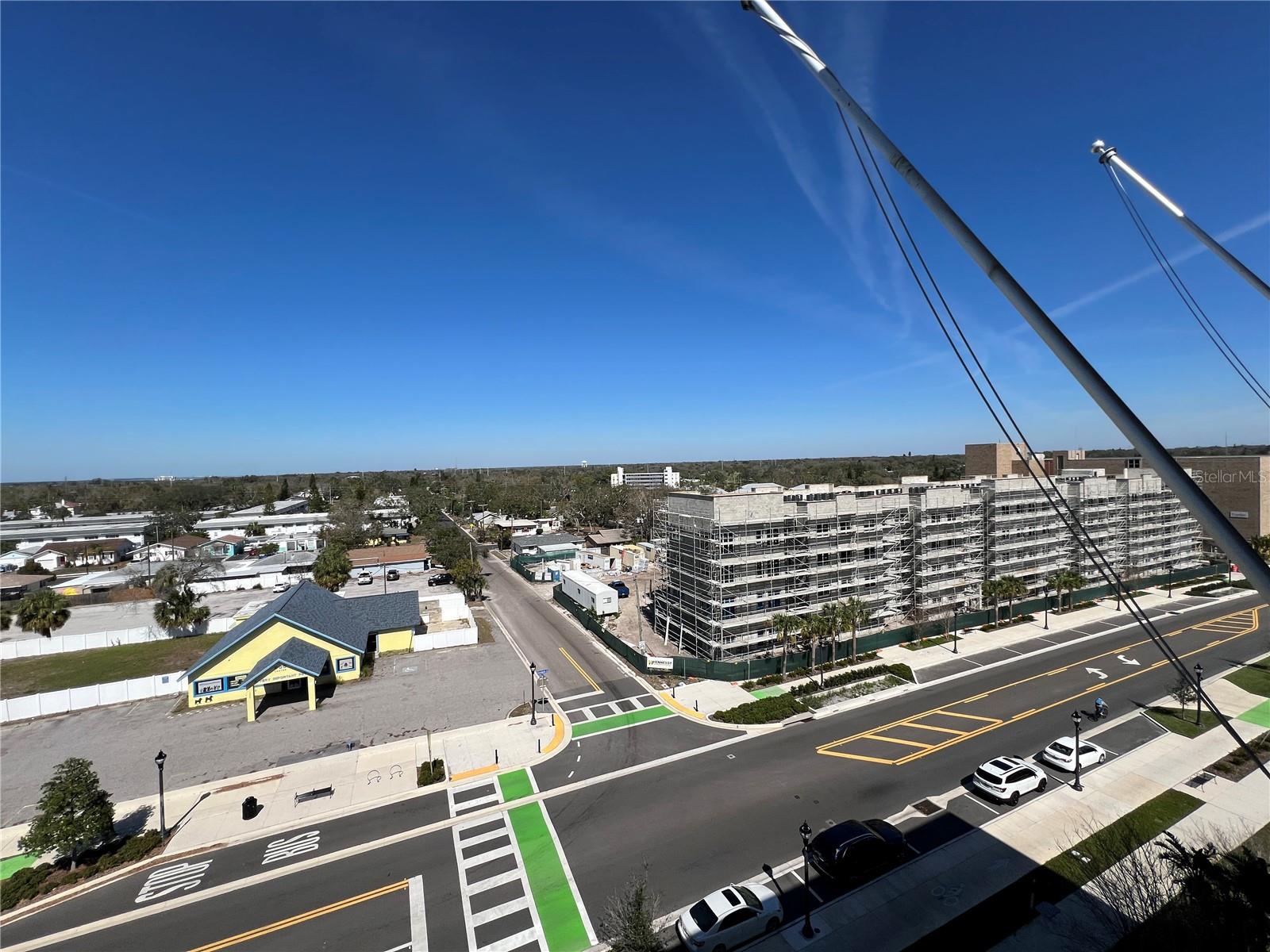 Image 10 of 13 For 1255 Cleveland Street 400