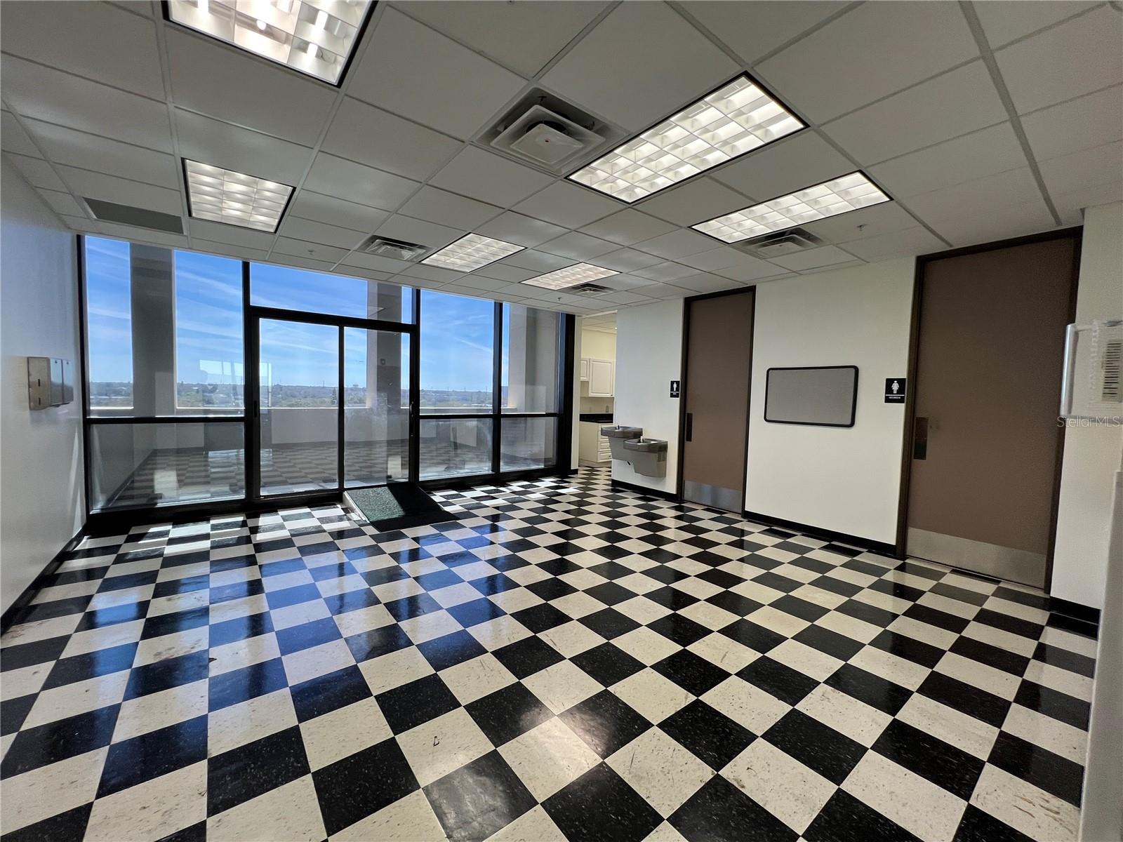 Image 4 of 13 For 1255 Cleveland Street 400