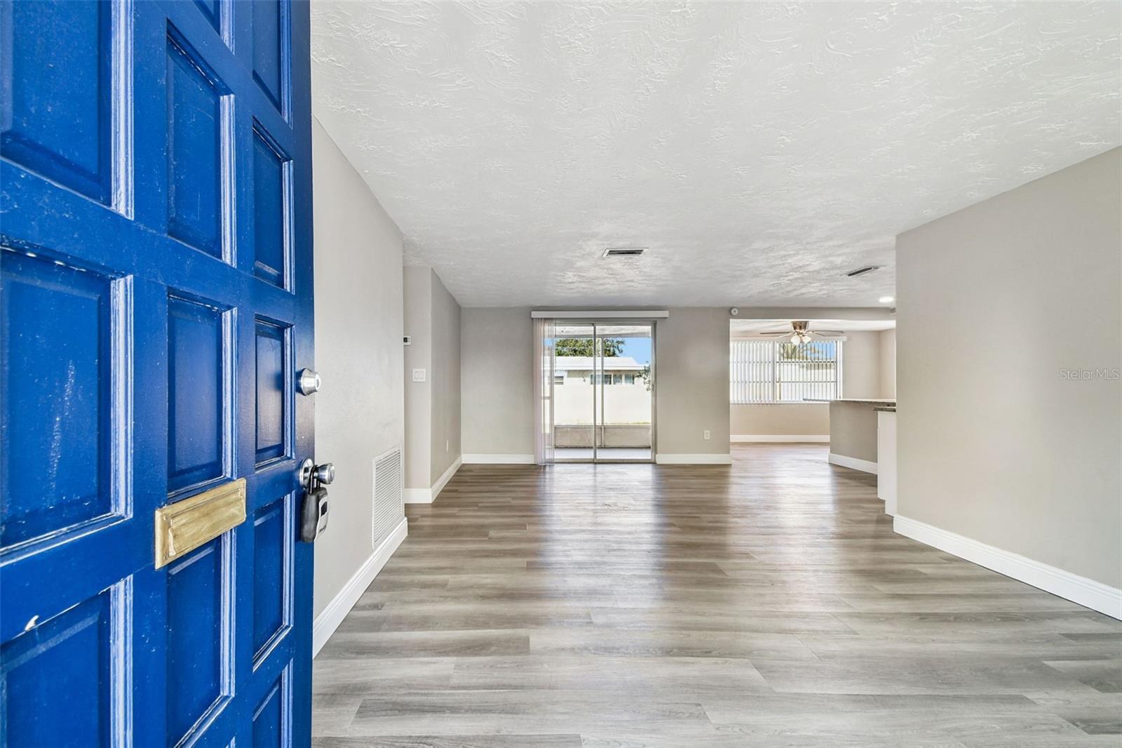 Image 2 of 42 For 3243 Eisenhower Drive