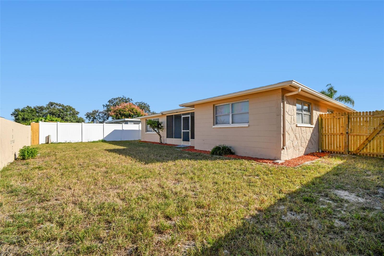 Image 31 of 42 For 3243 Eisenhower Drive