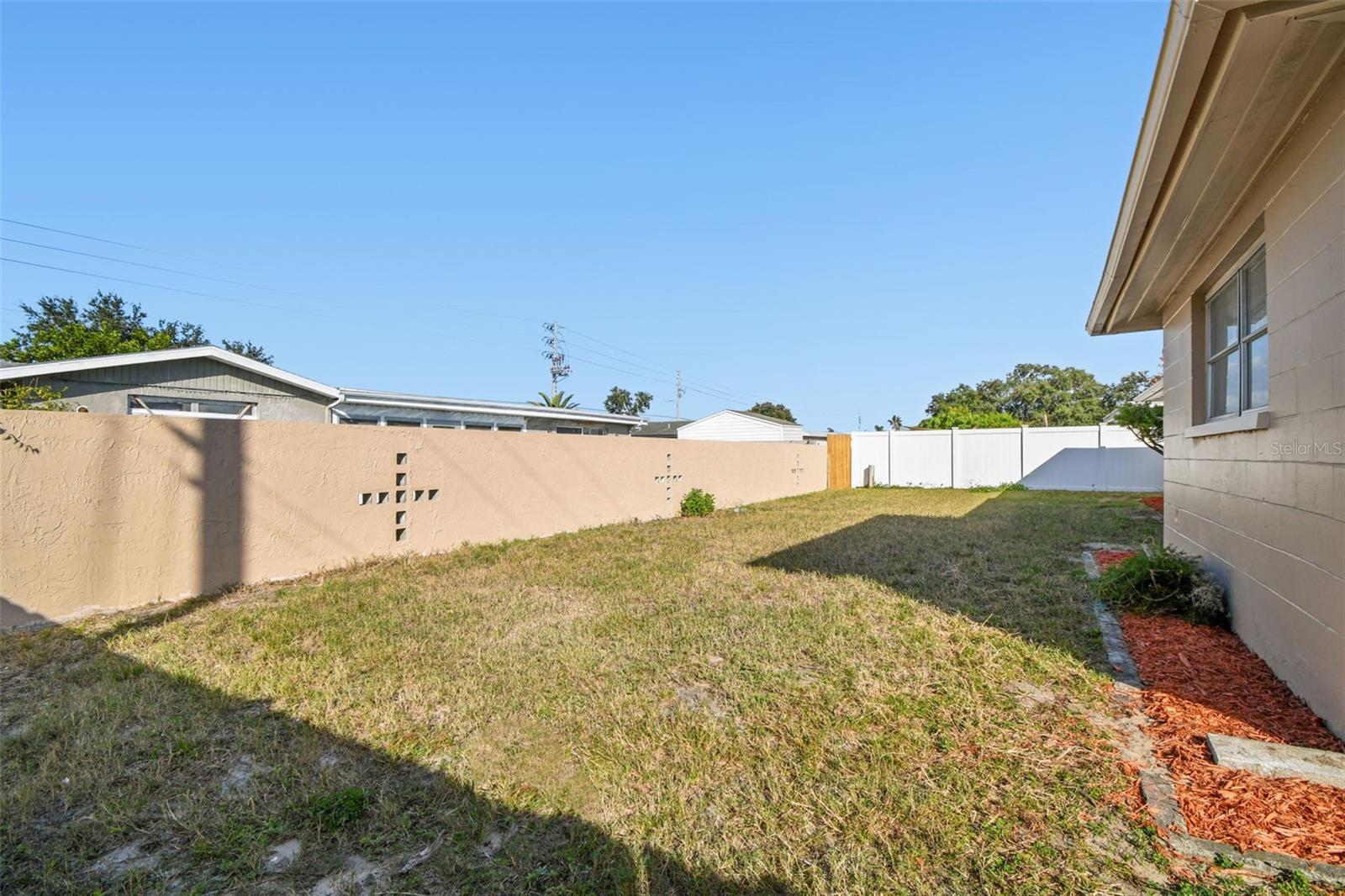 Image 32 of 42 For 3243 Eisenhower Drive