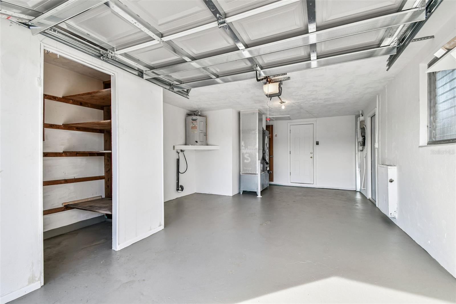 Image 33 of 42 For 3243 Eisenhower Drive