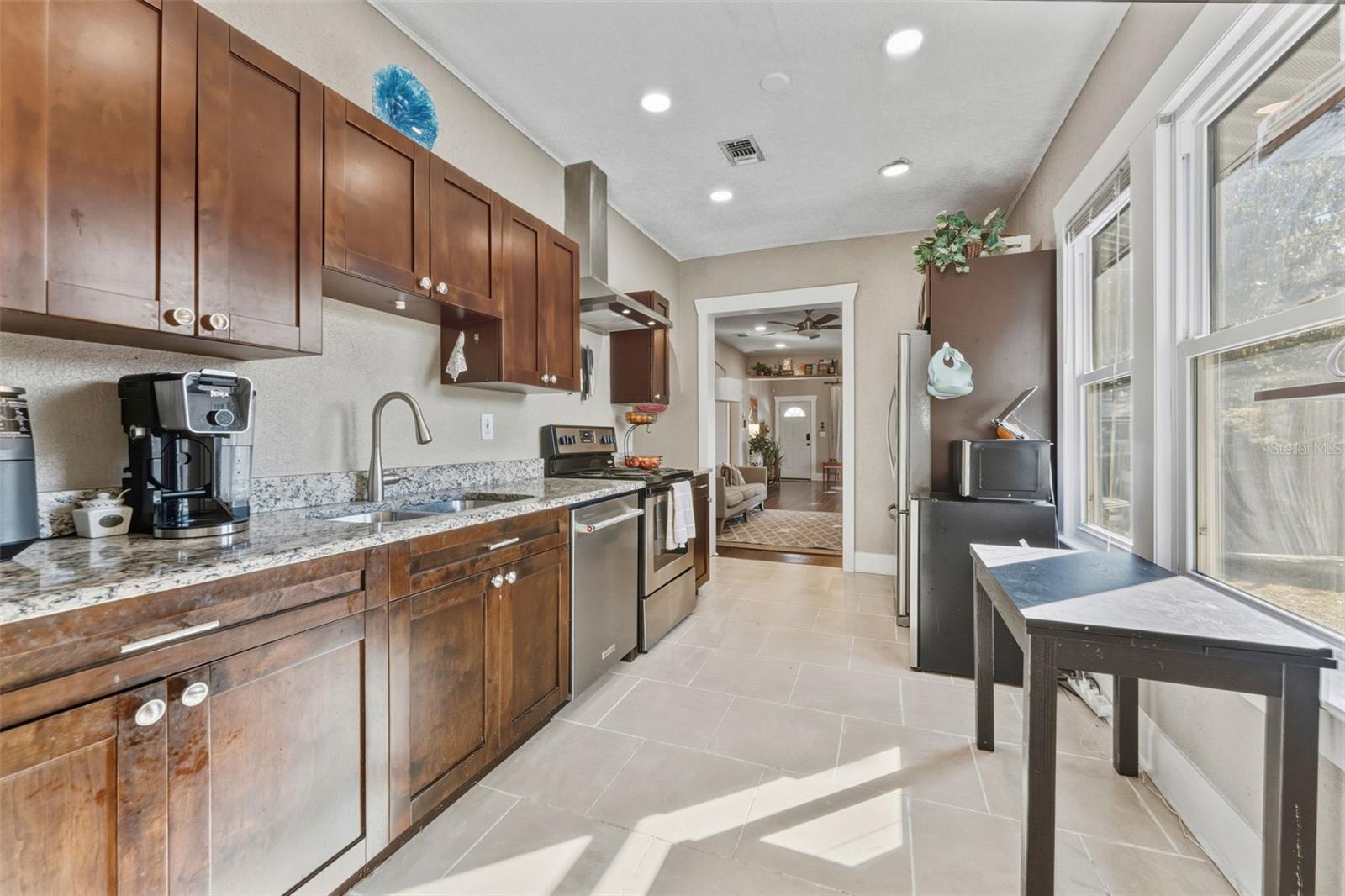 Image 13 of 34 For 1202 Ida Street