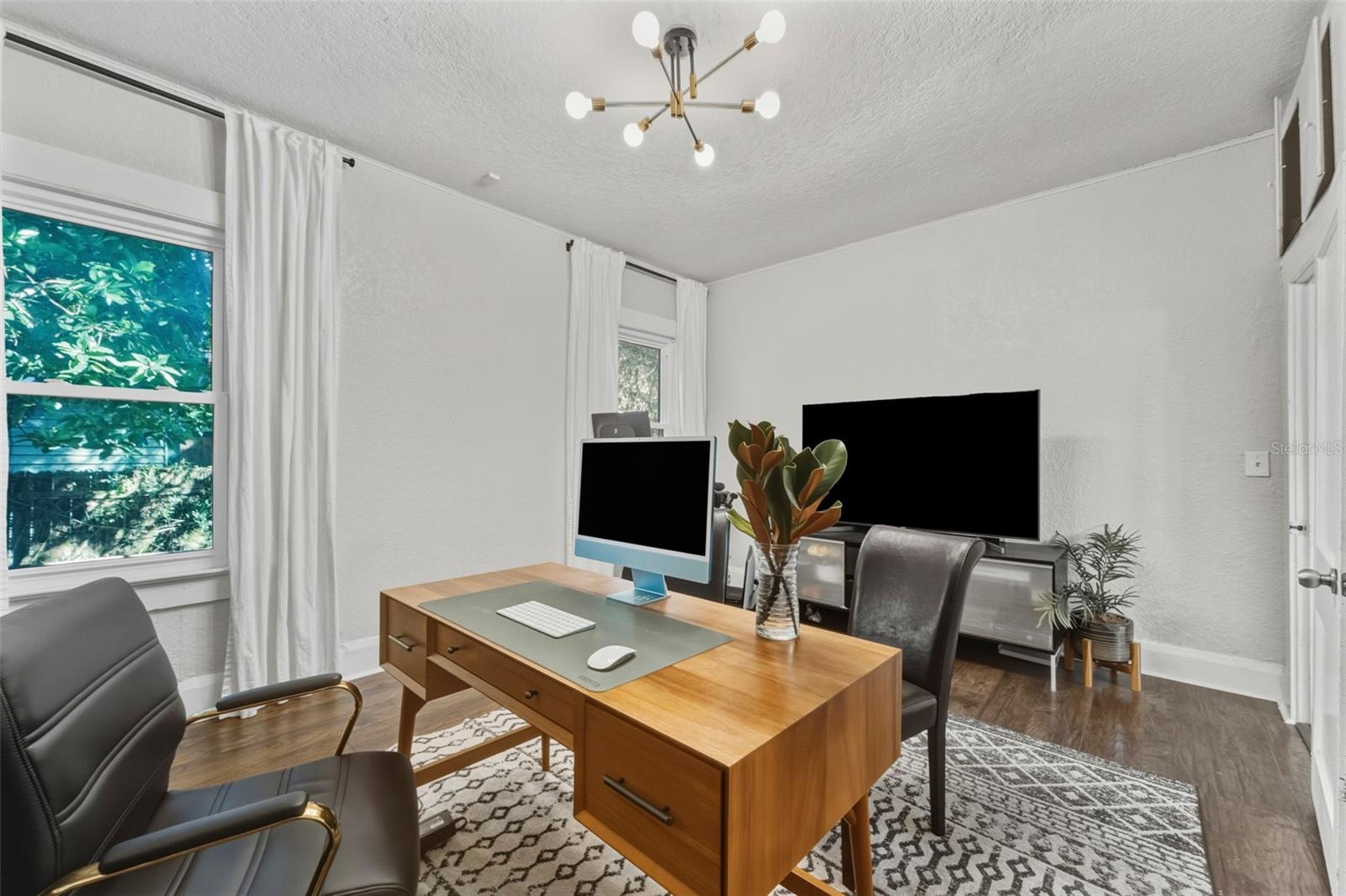 Image 19 of 34 For 1202 Ida Street