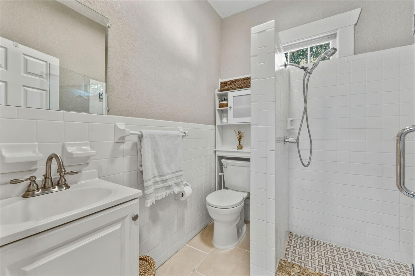 Image 23 of 34 For 1202 Ida Street