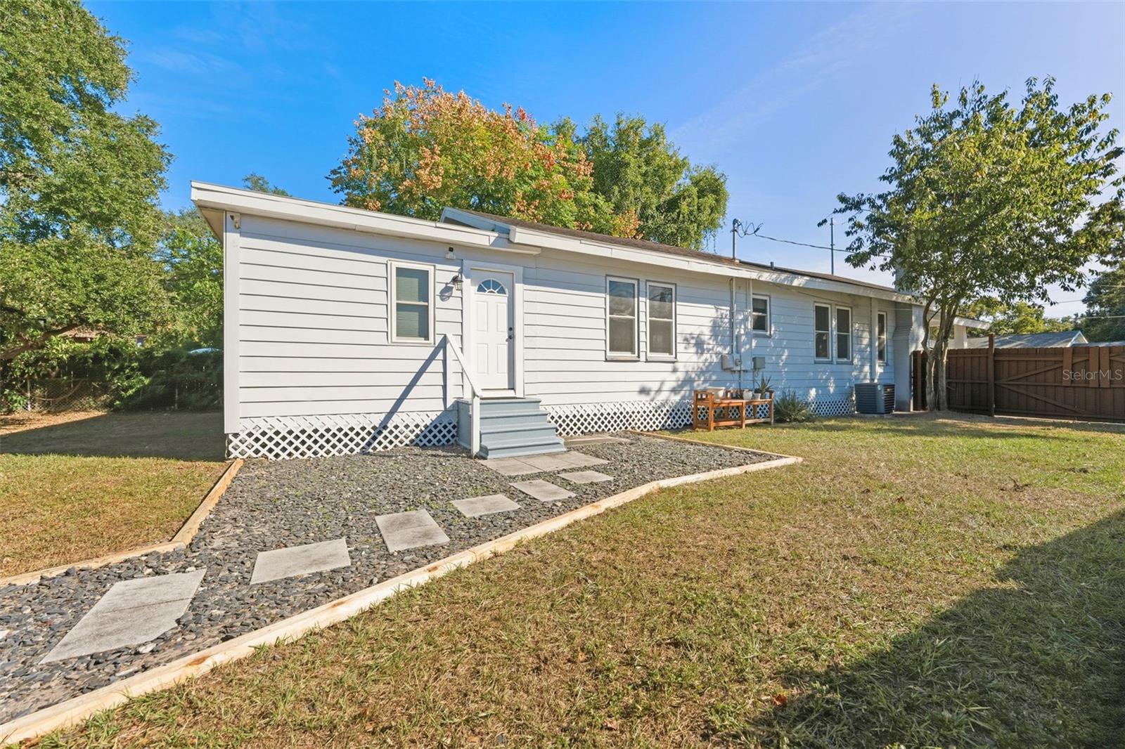 Image 29 of 34 For 1202 Ida Street