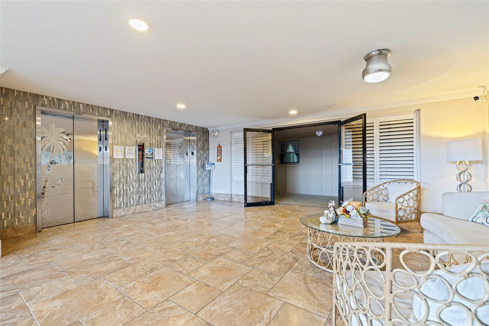 Image 31 of 58 For 5200 Brittany Drive S 1701