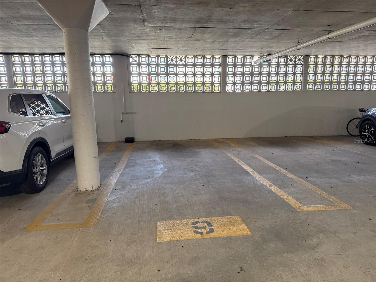 Image 32 of 58 For 5200 Brittany Drive S 1701