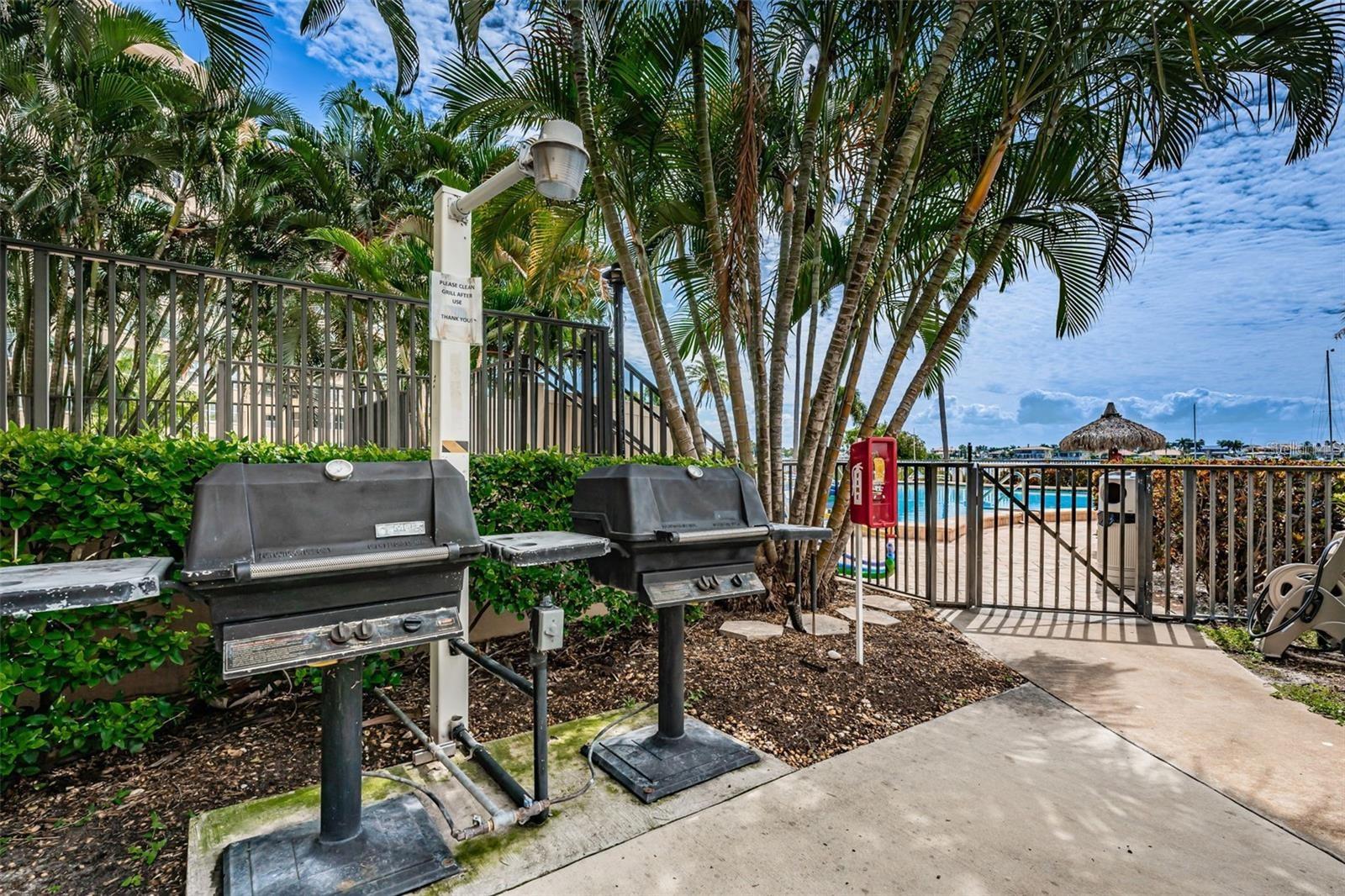 Image 54 of 58 For 5200 Brittany Drive S 1701