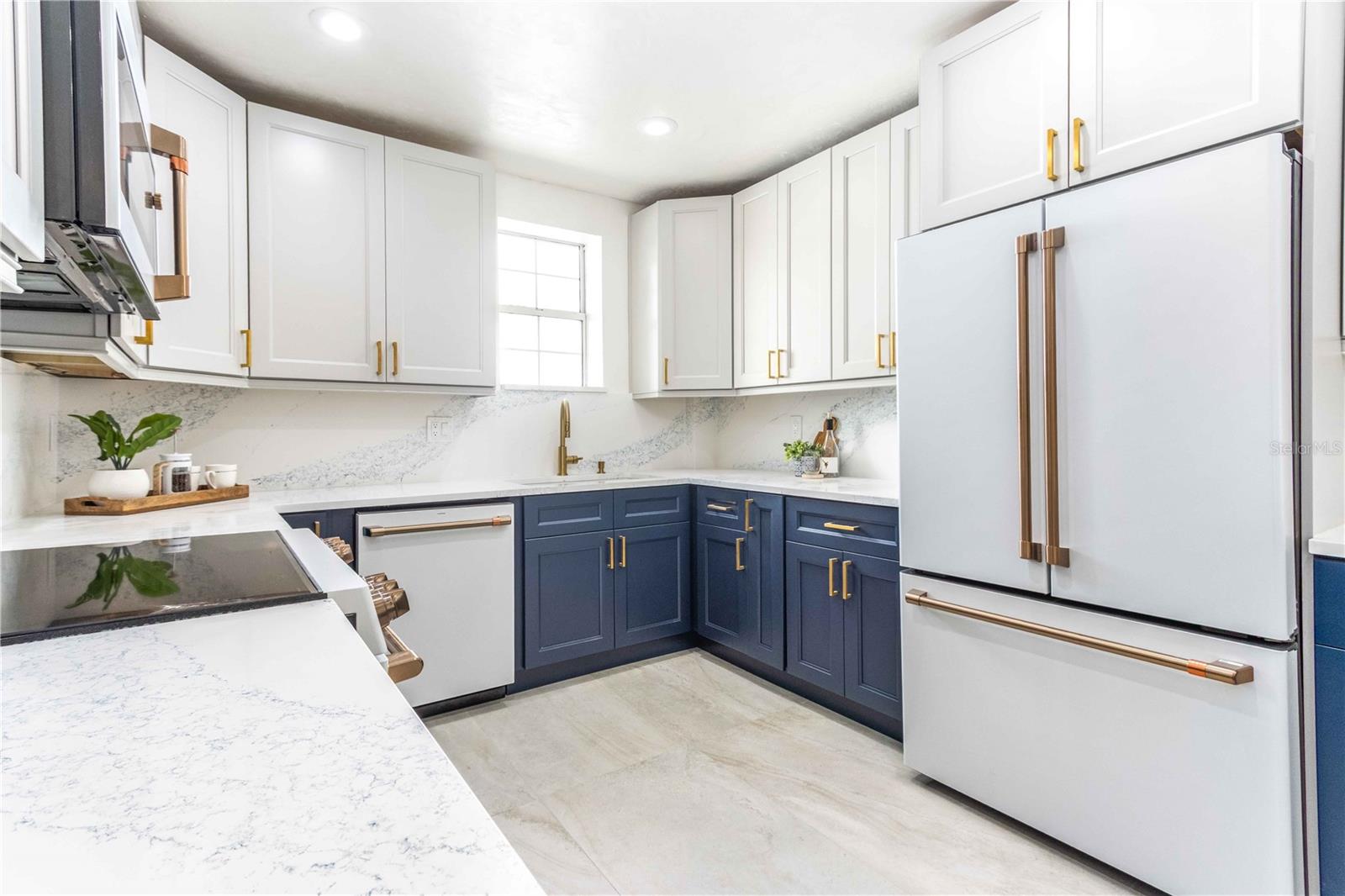 Image 13 of 36 For 107 8th Street