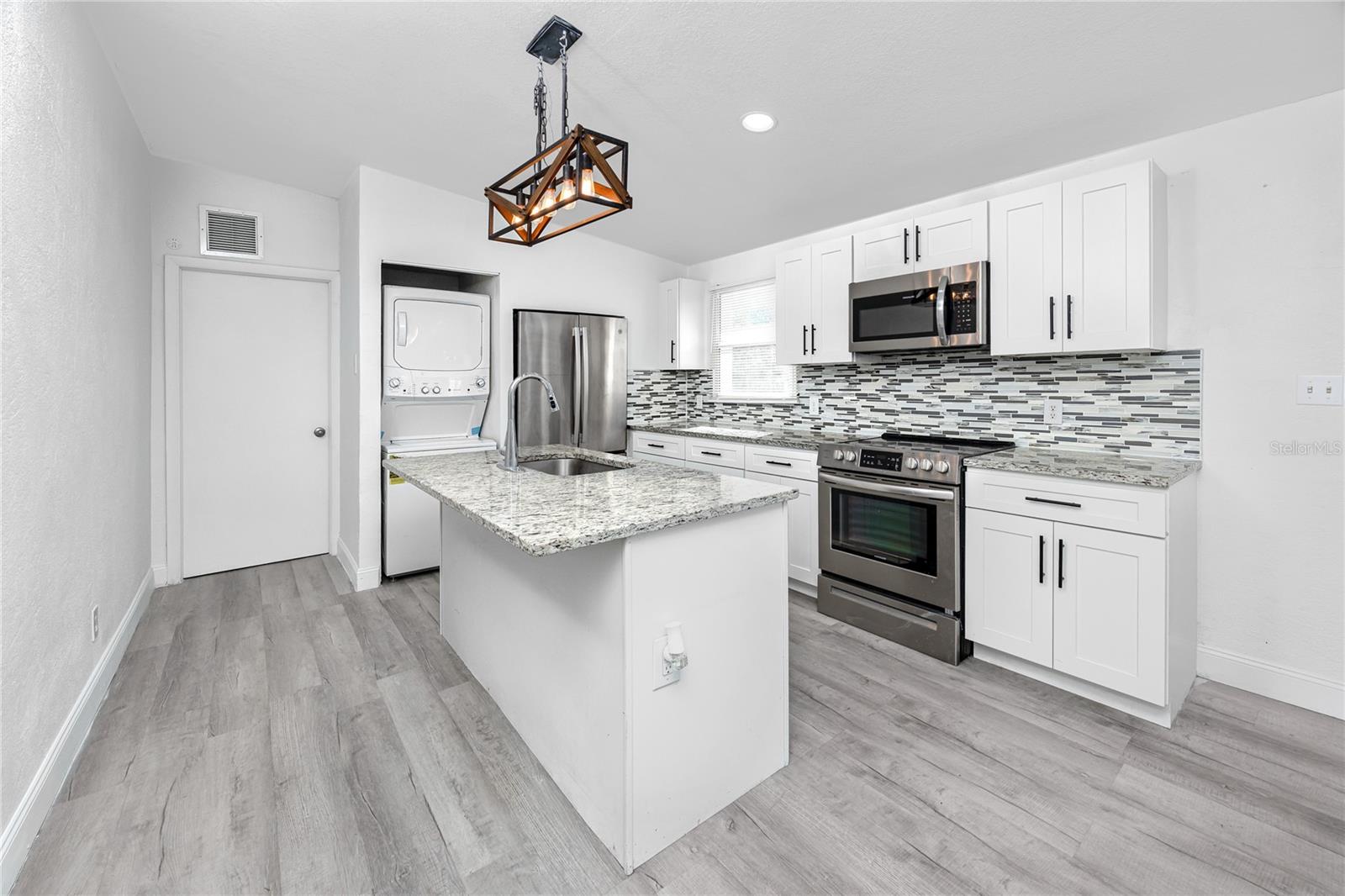 Image 13 of 34 For 6745 88th Avenue N