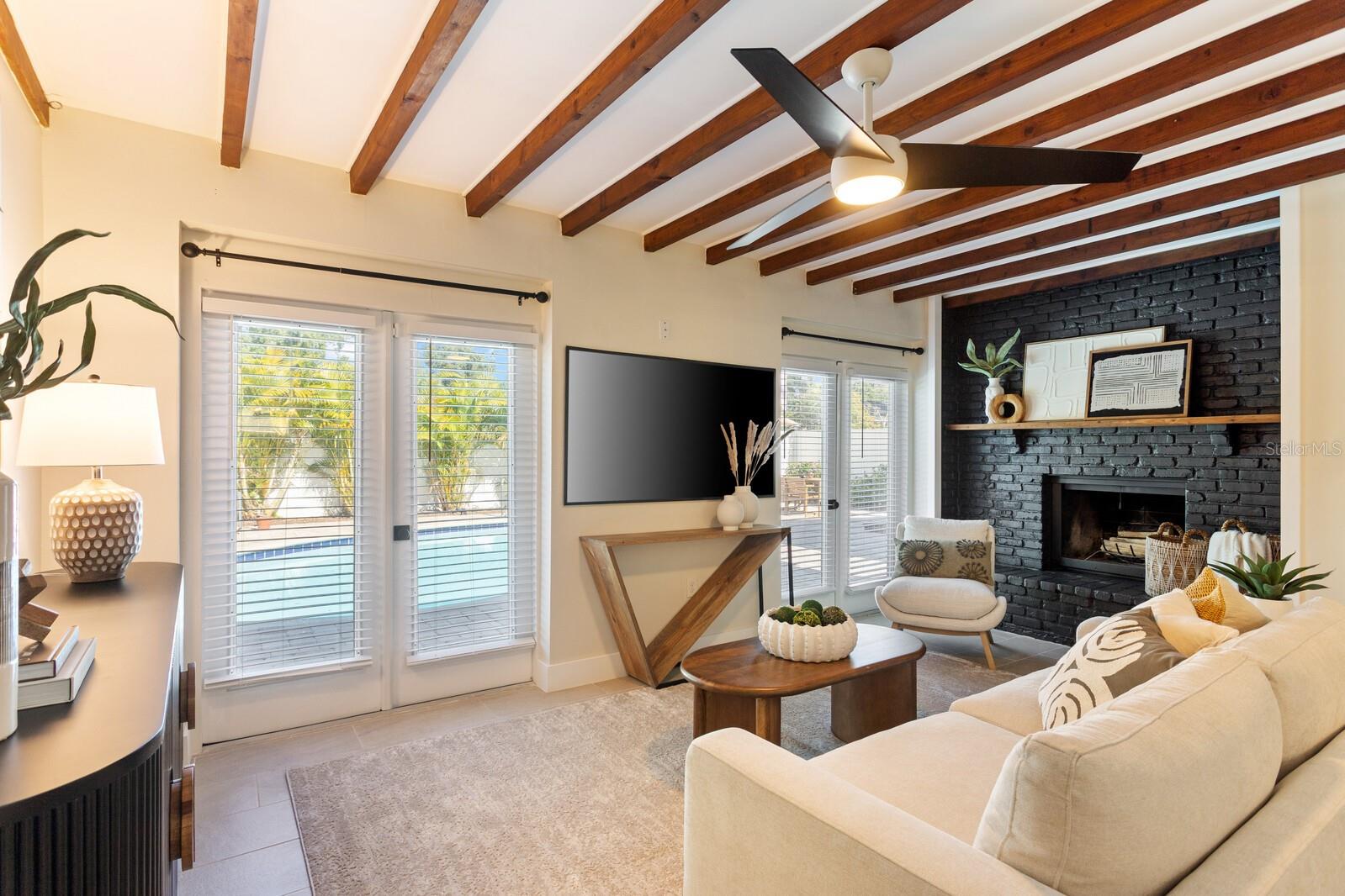 Image 10 of 50 For 4109 Bay Court Avenue