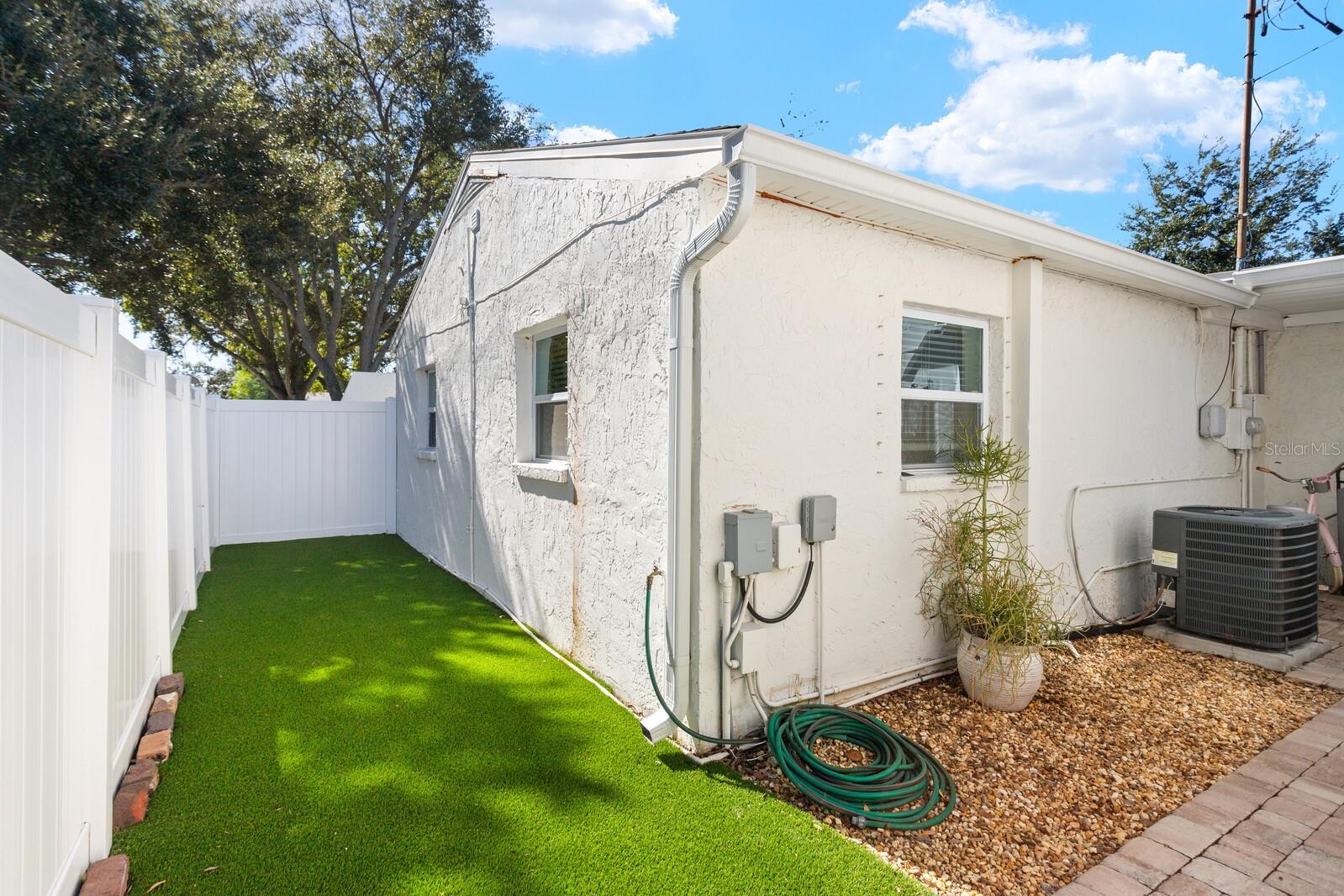 Image 43 of 50 For 4109 Bay Court Avenue