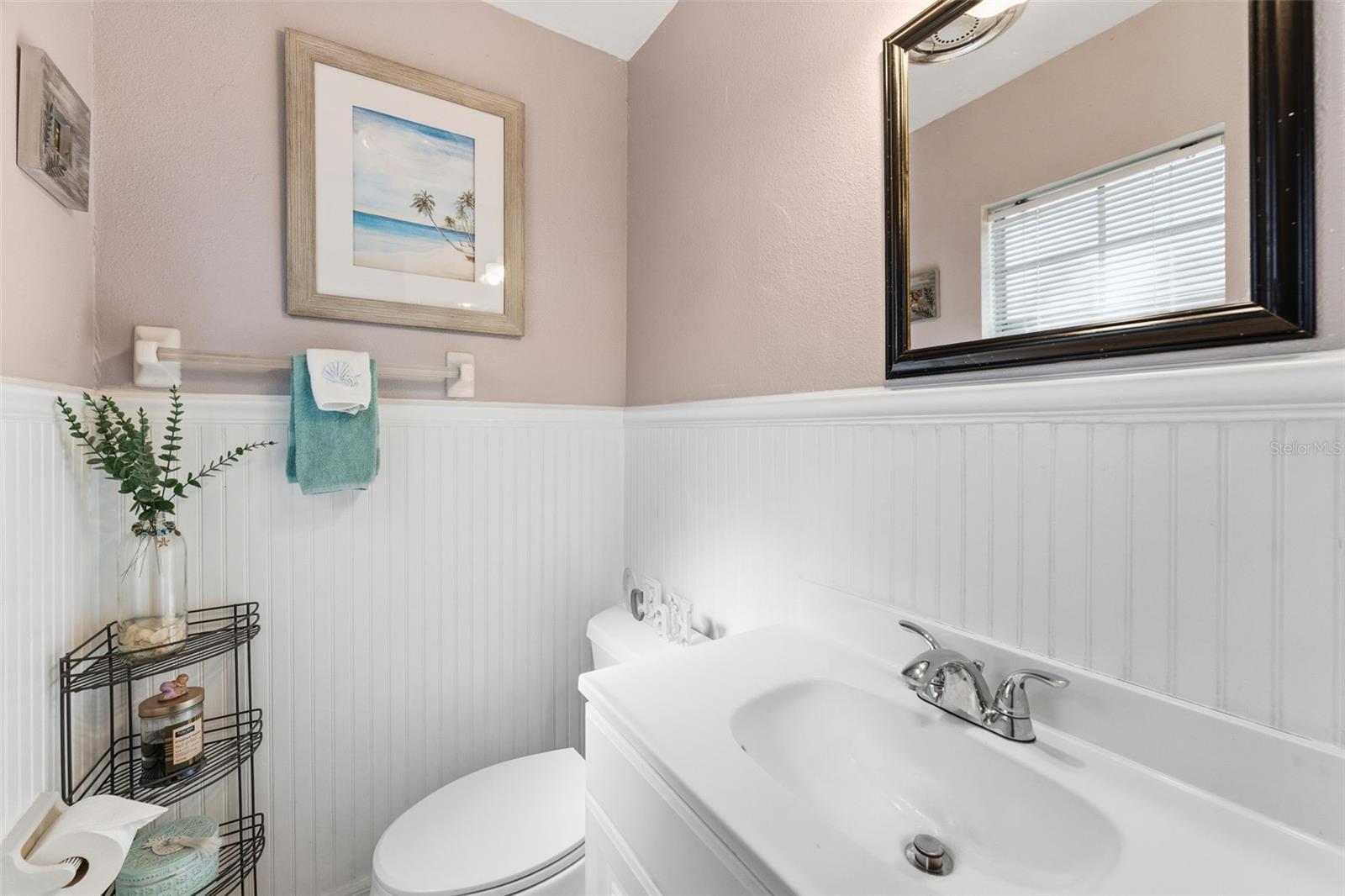 Image 24 of 39 For 6507 Los Altos Way