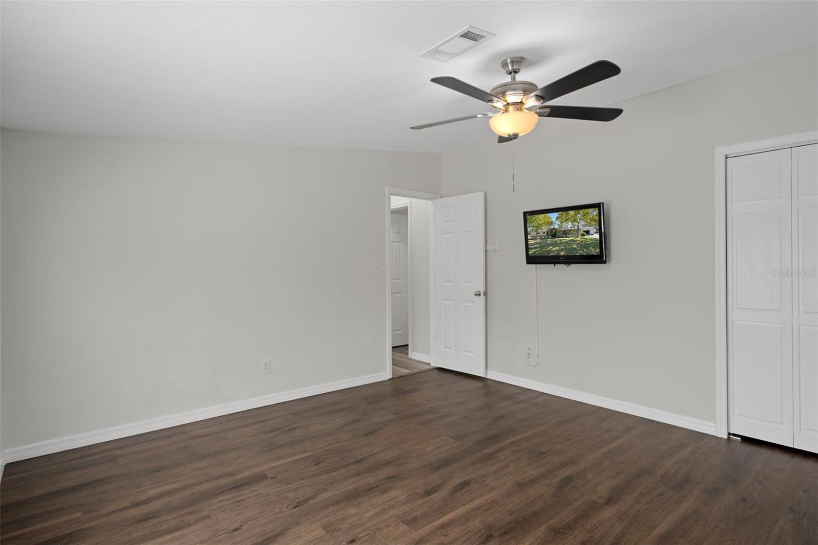 Image 32 of 49 For 4641 Slash Pine Avenue