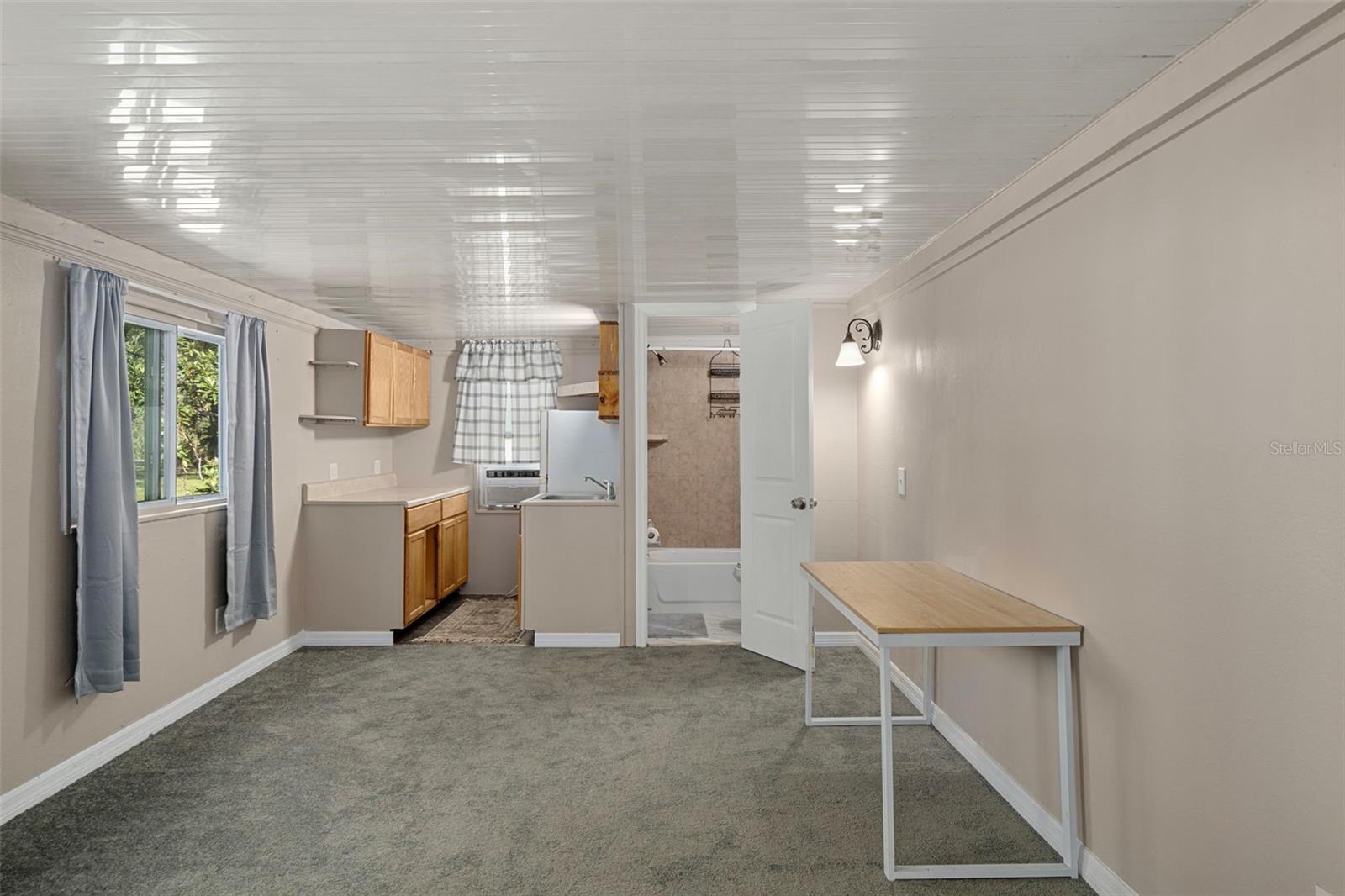 Image 35 of 49 For 4641 Slash Pine Avenue