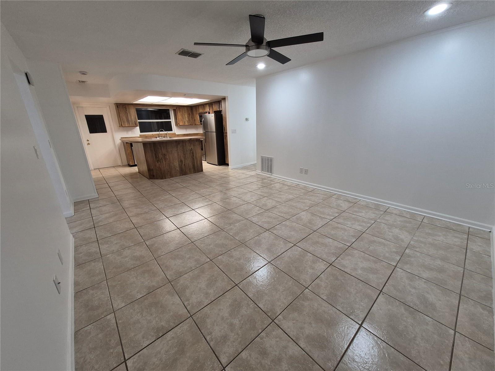 Image 11 of 43 For 2924 Ripplewood Drive