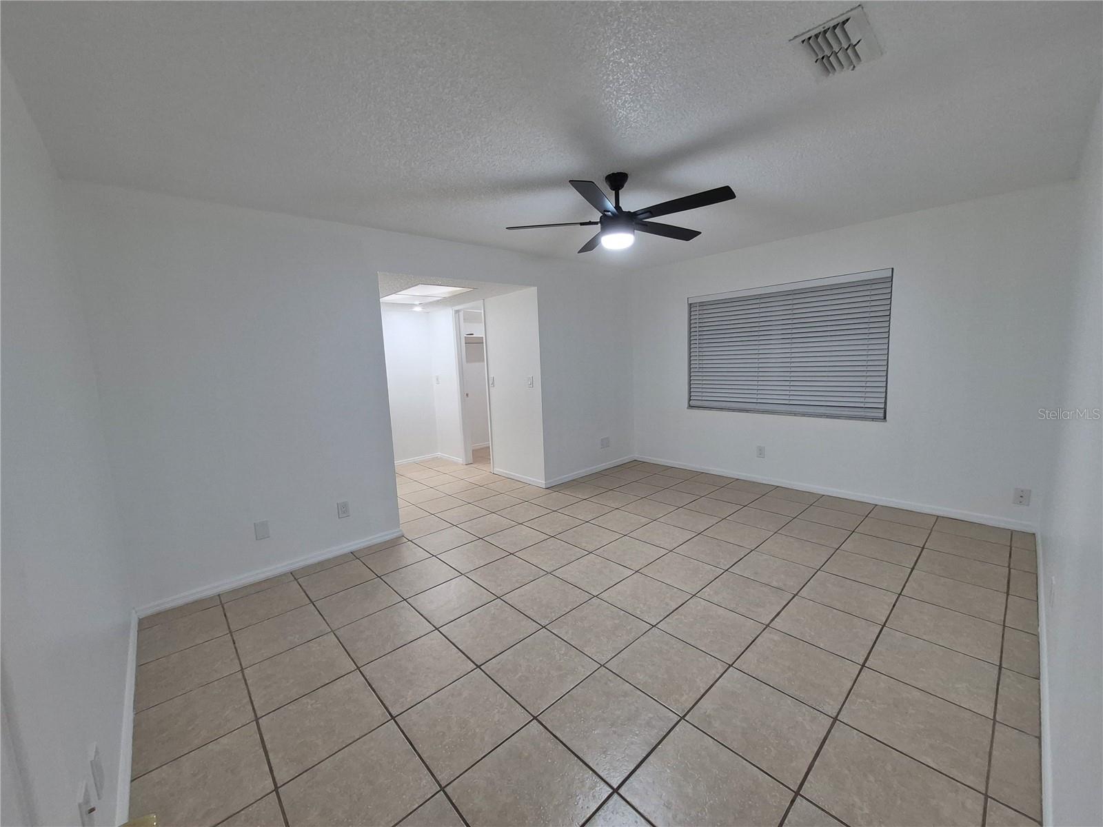 Image 21 of 43 For 2924 Ripplewood Drive