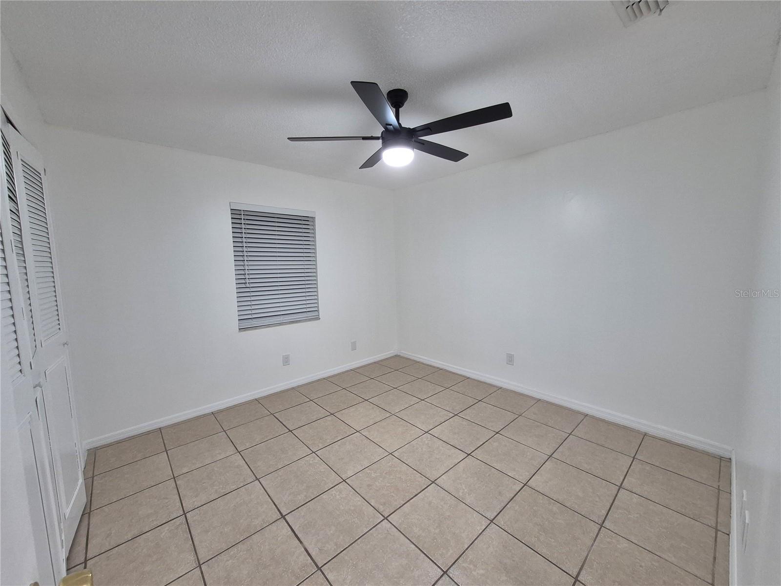 Image 29 of 43 For 2924 Ripplewood Drive