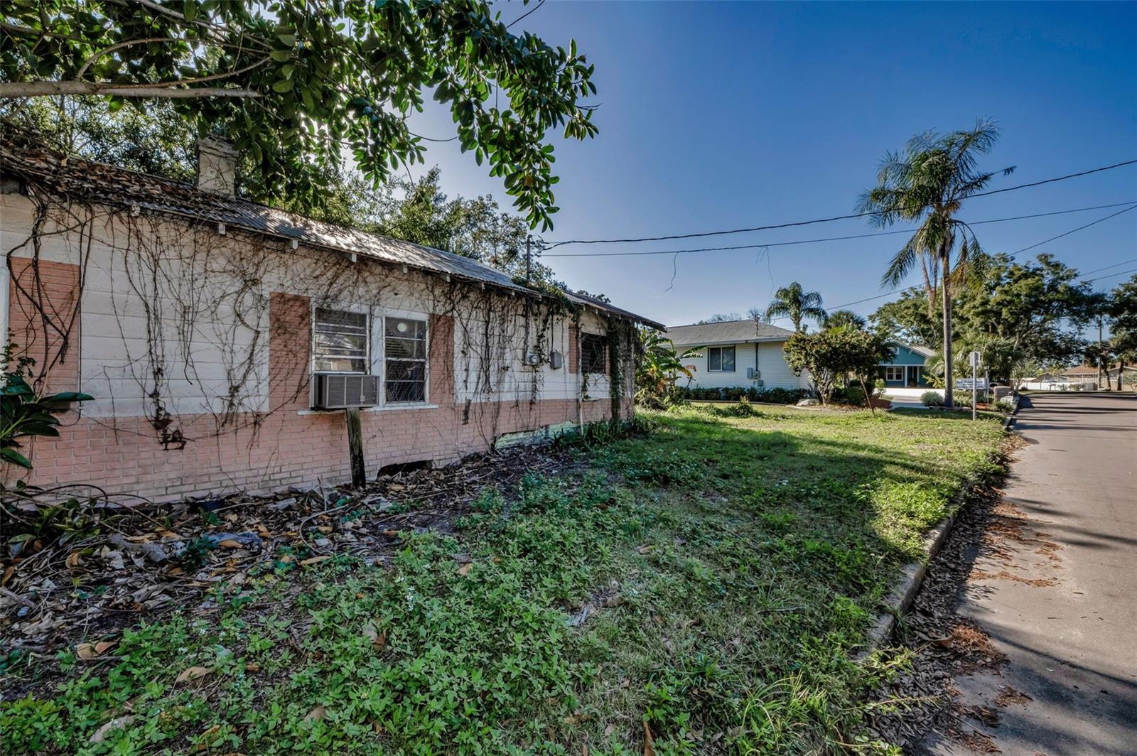 Image 7 of 61 For 431 Grand Boulevard