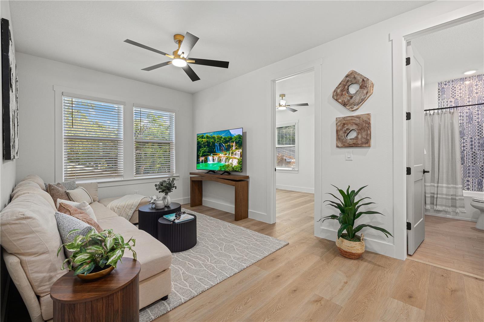 Image 10 of 33 For 2824 52nd Street S