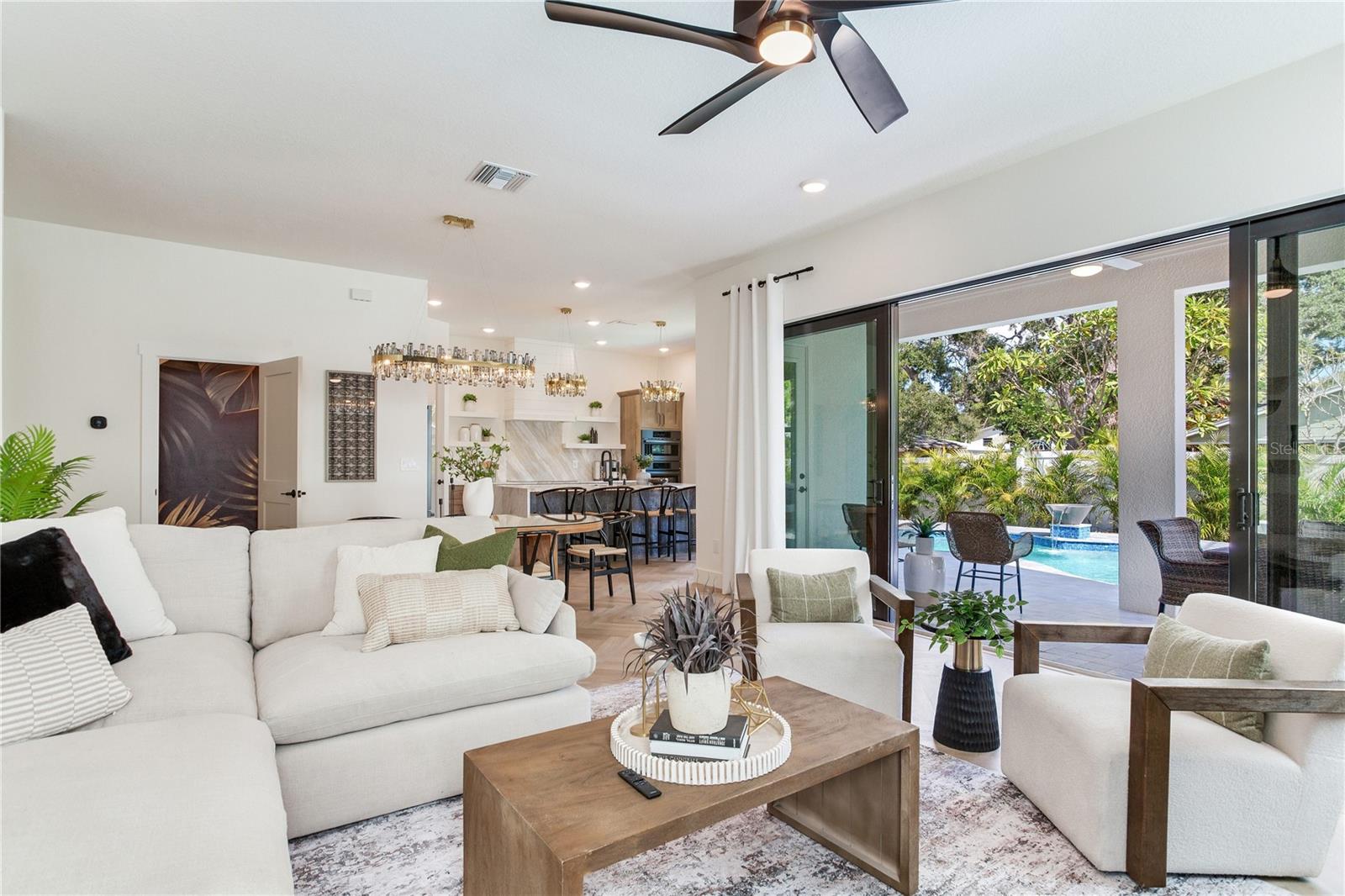 Image 20 of 33 For 2824 52nd Street S