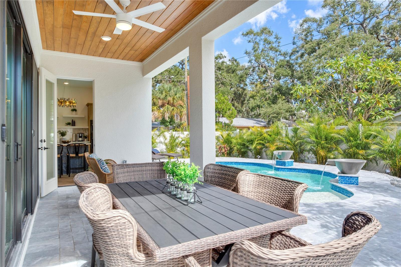 Image 30 of 33 For 2824 52nd Street S